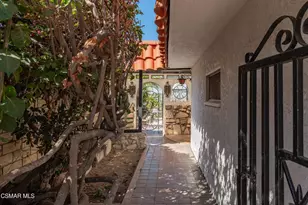 5245 Bindewald Rd, Torrance, CA 90505 - Photo 3