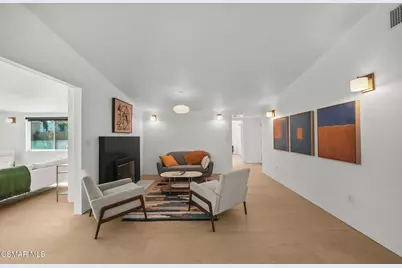 20710 Haynes Street, Winnetka, CA 91306 - Photo 15