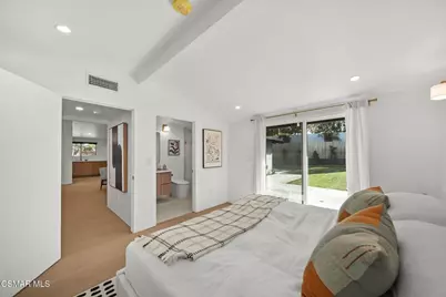 20710 Haynes Street, Winnetka, CA 91306 - Photo 35