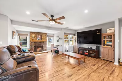 683 Languid Lane, Simi Valley, CA 93065 - Photo 3