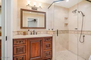 700 Oak Shadow View Pl, Newbury Park, CA 91320 - Photo 33
