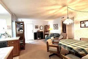 10201 Valley Circle Blvd, Chatsworth, CA 91311 - Photo 5