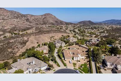 122 Via Sandra, Newbury Park, CA 91320 - Photo 55