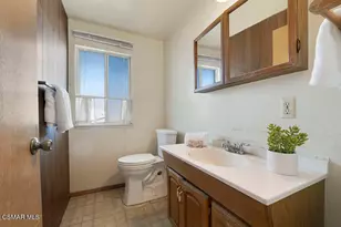 2042 Kasten St, Simi Valley, CA 93065 - Photo 13