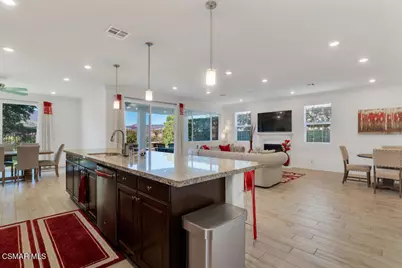 137 White Bark Lane, Simi Valley, CA 93065 - Photo 15