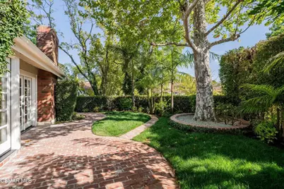 1719 Walker Cup Circle, Westlake Village, CA 91362 - Photo 27