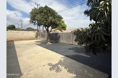 1298 Arrowhead Avenue, Ventura, CA 93004 - Photo 11