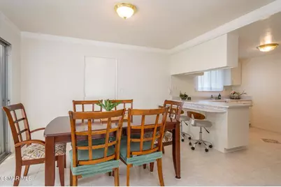 124 Bluefield Avenue, Thousand Oaks, CA 91320 - Photo 5