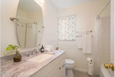 124 Bluefield Avenue, Thousand Oaks, CA 91320 - Photo 11