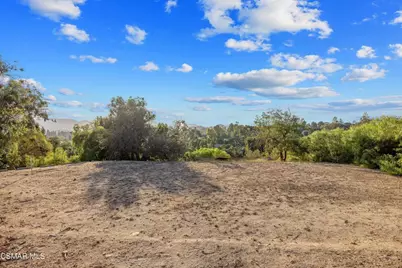 603 Lone Oak Drive, Thousand Oaks, CA 91362 - Photo 17