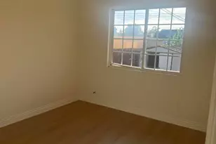 621 E St, Oxnard, CA 93030 - Photo 11