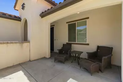 585 Comet Avenue, Simi Valley, CA 93065 - Photo 9