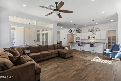 585 Comet Avenue, Simi Valley, CA 93065 - Photo 69