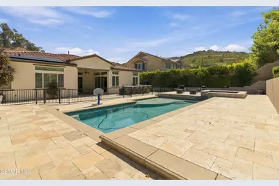 585 Comet Avenue, Simi Valley, CA 93065 - Photo 47