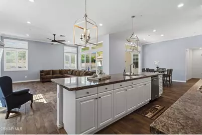 585 Comet Avenue, Simi Valley, CA 93065 - Photo 19
