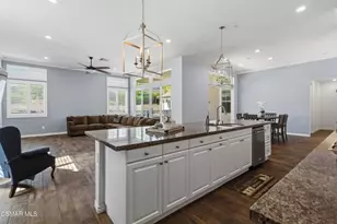 585 Comet Ave, Simi Valley, CA 93065 - Photo 19