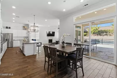 585 Comet Avenue, Simi Valley, CA 93065 - Photo 15