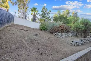 807 Talbert Ave, Simi Valley, CA 93065 - Photo 35