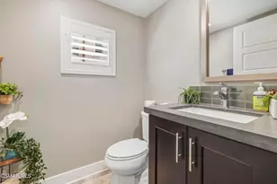 19546 Cardigan Dr, Northridge, CA 91324 - Photo 9