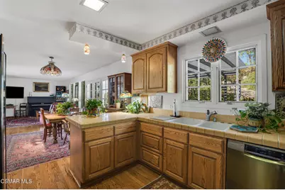 1082 La Cresta Drive, Thousand Oaks, CA 91362 - Photo 17