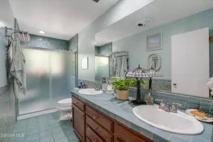1082 La Cresta Dr, Thousand Oaks, CA 91362 - Photo 25
