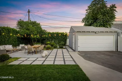 6348 Beeman Avenue, Los Angeles, CA 91606 - Photo 29
