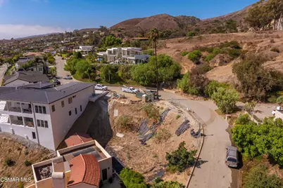 1918 Hillcrest Drive, Ventura, CA 93001 - Photo 23