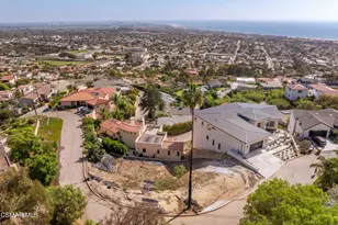 1918 Hillcrest Dr, Ventura, CA 93001 - Photo 1