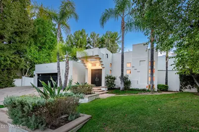 19808 Sleepyhollow Lane, Tarzana, CA 91356 - Photo 3