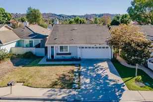 12976 E Mesa Verde Dr, Moorpark, CA 93021 - Photo 43