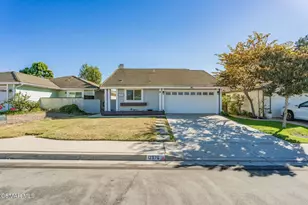 12976 E Mesa Verde Dr, Moorpark, CA 93021 - Photo 47