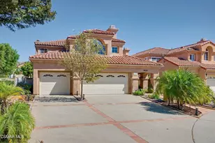 15707 Swift Pl, Moorpark, CA 93021 - Photo 3