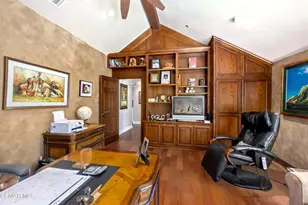 2777 Los Pinos Cir, Camarillo, CA 93012 - Photo 27