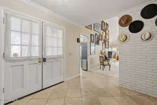 2927 Shadow Brook Ln, Westlake Village, CA 91361 - Photo 9