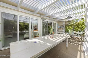 2927 Shadow Brook Ln, Westlake Village, CA 91361 - Photo 31