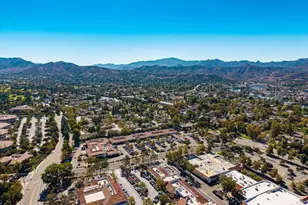 2927 Shadow Brook Ln, Westlake Village, CA 91361 - Photo 61