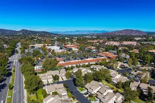 2927 Shadow Brook Ln, Westlake Village, CA 91361 - Photo 57