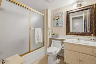 2927 Shadow Brook Ln, Westlake Village, CA 91361 - Photo 29