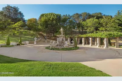 2400 White Stallion Road, Thousand Oaks, CA 91361 - Photo 15