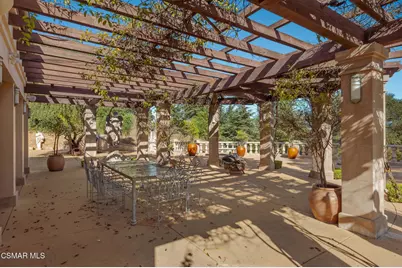 2400 White Stallion Road, Thousand Oaks, CA 91361 - Photo 31