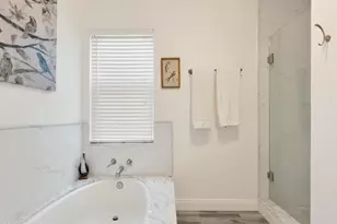 282 Hunters Point Dr, Thousand Oaks, CA 91361 - Photo 37