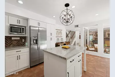 282 Hunters Point Drive, Thousand Oaks, CA 91361 - Photo 15