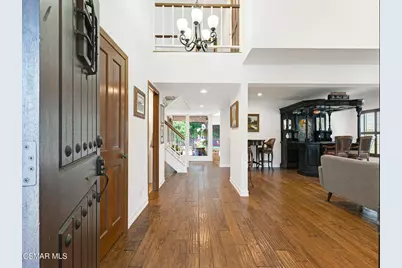 282 Hunters Point Drive, Thousand Oaks, CA 91361 - Photo 3