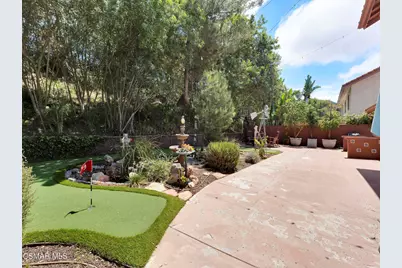 282 Hunters Point Drive, Thousand Oaks, CA 91361 - Photo 51