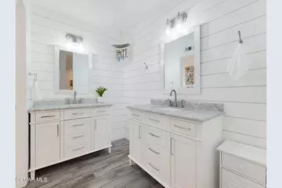 282 Hunters Point Drive, Thousand Oaks, CA 91361 - Photo 35