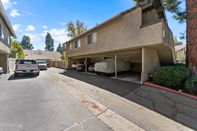 476 Serento Circle, Thousand Oaks, CA 91360 - Photo 33