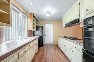 1191 Roldan Ave, Simi Valley, CA 93065 - Photo 9