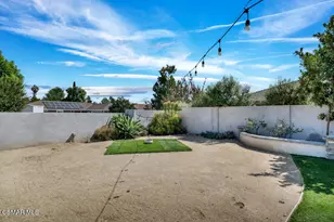 324 Venus St, Thousand Oaks, CA 91360 - Photo 35