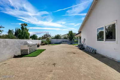 324 Venus Street, Thousand Oaks, CA 91360 - Photo 39