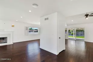 324 Venus St, Thousand Oaks, CA 91360 - Photo 9